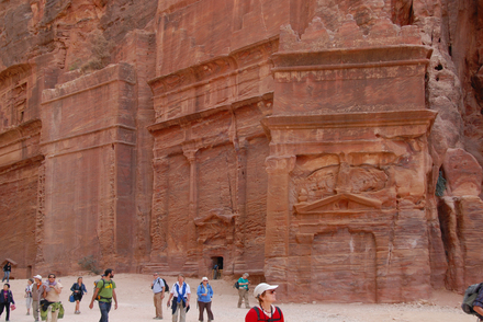 Petra, Outer siq, Street of facades