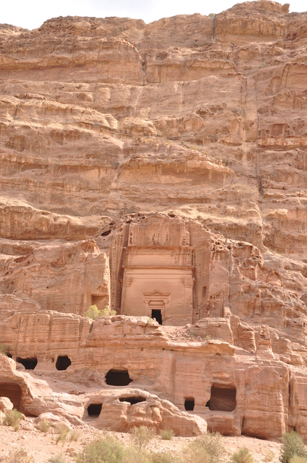 Petra, Outer siq, Tomb813, exterior with entrance