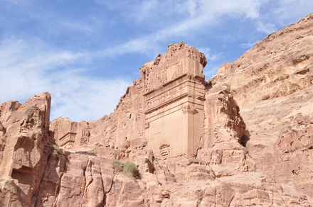 Petra, Outer siq, Tomb813 nearby