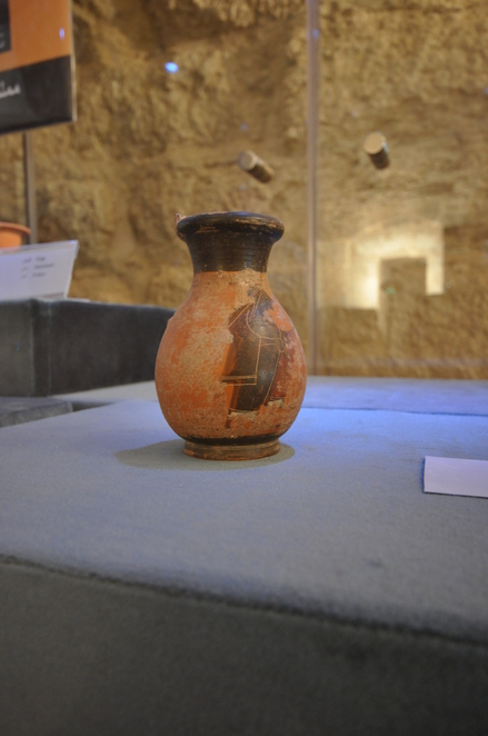 Al-Karak, Castle, Hellenistic jug