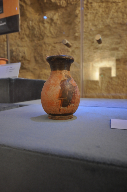 Al-Karak, Castle, Hellenistic jug