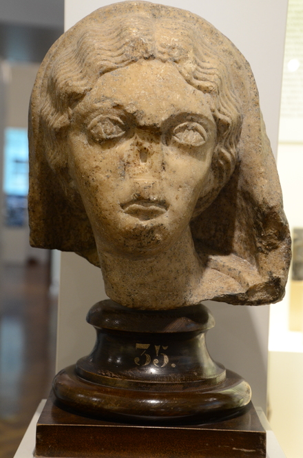 Portrait of a priestess of Isis