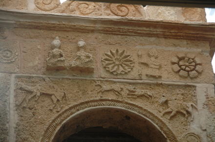 Ghirza, South cemetery, Mausoleum G, Relief