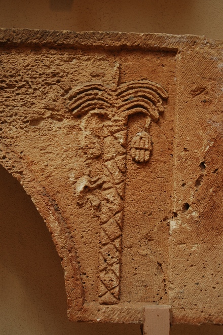 Ghirza, South cemetery, Unidentified mausoleum, Relief