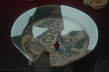 Taucheira, Archaic pottery