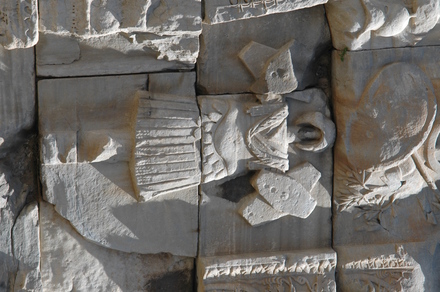 Oea, Arch of Marcus Aurelius from the northwest, Relief of a trophee