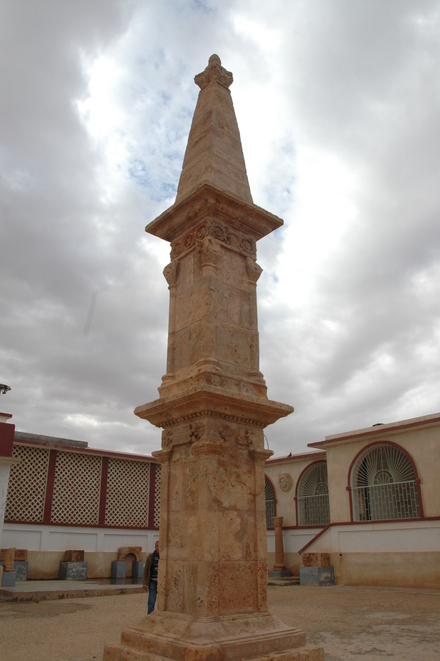 Bir Tarsin, Neopunic tomb