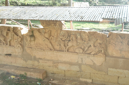 Cyrene, Middletown, Theater, Relief with soldiers