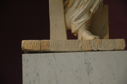 Lepcis Magna, Chalcidicum, Statue of Aemilius, Inscription
