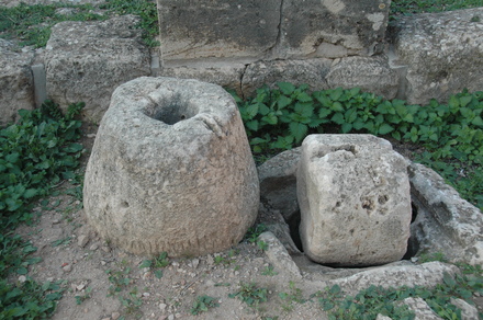 Ptolemais, Church I, Parts of a column