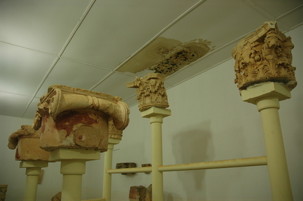 Ptolemais, Palace of the Columns, Capitals