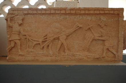 Wadi al-Binya, Relief with peasants plowing a dromedary