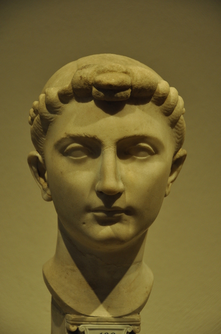 Portrait of a Roman woman