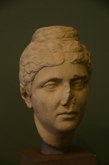 Head of Faustina the elder, wife of Antoninus Pius