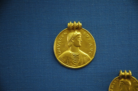 Medaillion with head of emperor Valens