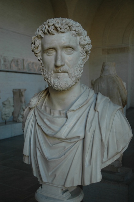 Bust of emperor Antoninus Pius
