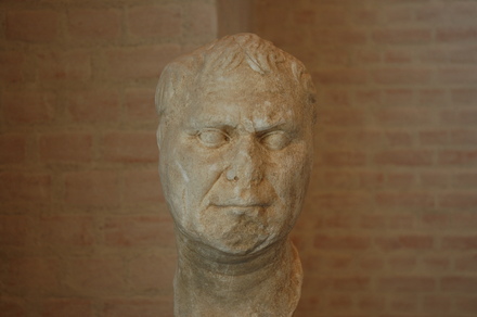 Head of Gaius Octavius father