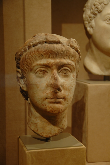 Head of emperor Constans I