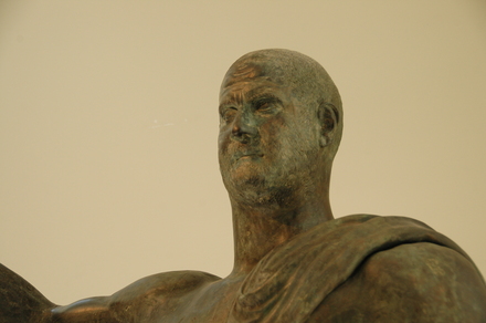 Statue of emperor Trebonianus Gallus