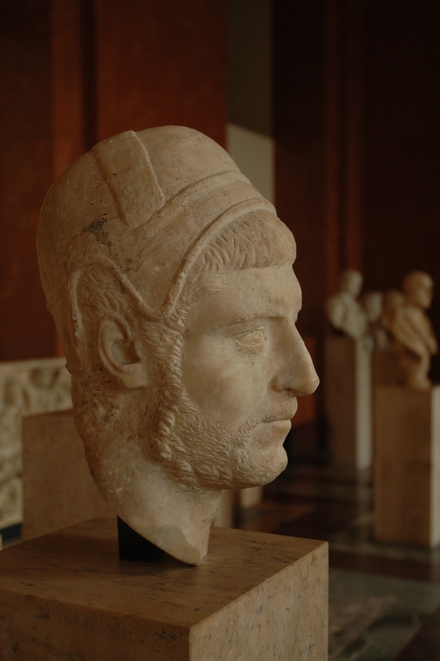 Head of a priest (flamen)