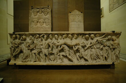 Sarcophagus with the bewailing of the dead Hector