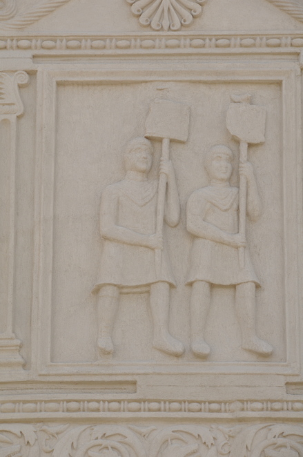 Adamclisi, Trophee of Trajan, Metope with infantry (cast)