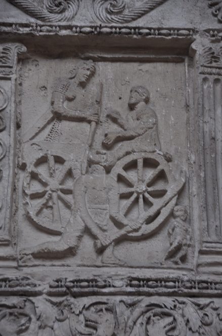 Adamclisi, Trophee of Trajan, Metope with a chariot (cast)