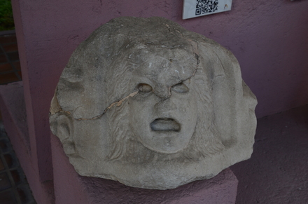 Sirmium, Theater mask