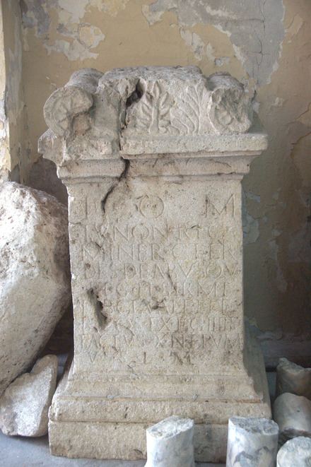Dedication to the Capitoline Triad by IIII Flavia