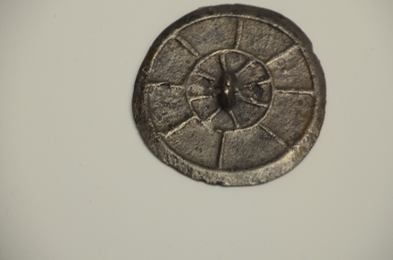 Novi Banovci, Mirror