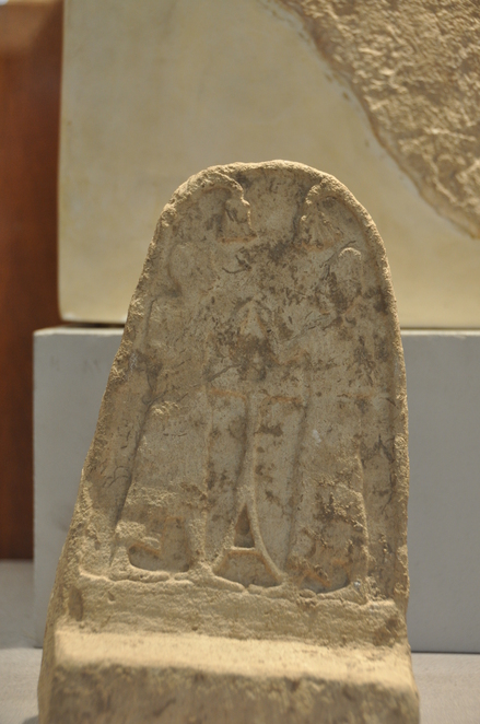 Ugarit, Relief with 2 persons taking an oath