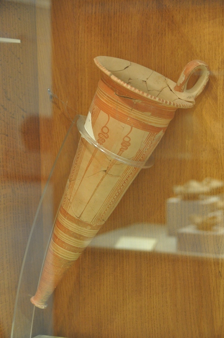 Ugarit, painted pottery