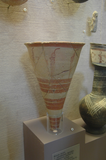 Ugarit, Cretan vase