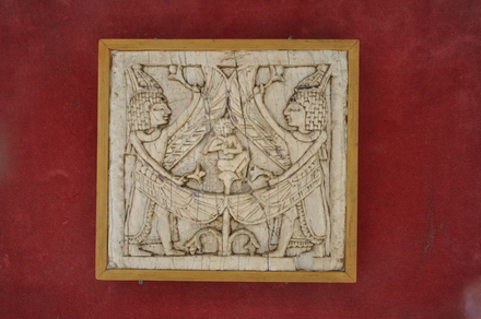 Arslan Tas, Ivories, Birth of Horus