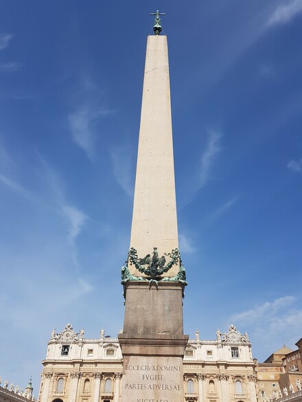 Vaticano Obelisk