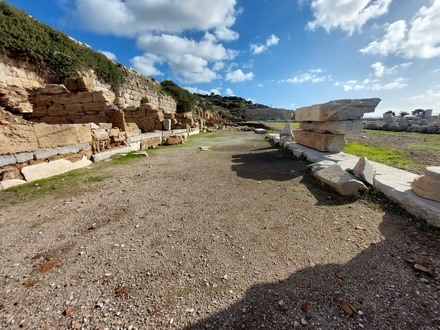 Stoa
