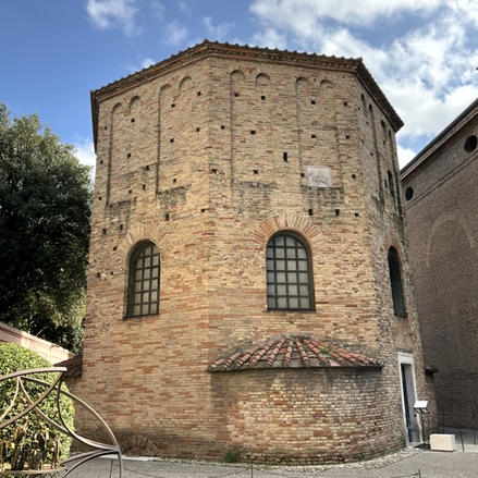 Baptisterium