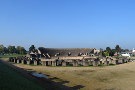 Amfitheater Colonia Ulpia Traiana