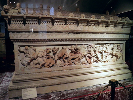 Alexander Sarcophagus, Long Side A