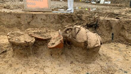 Aardewerk in grafkuil