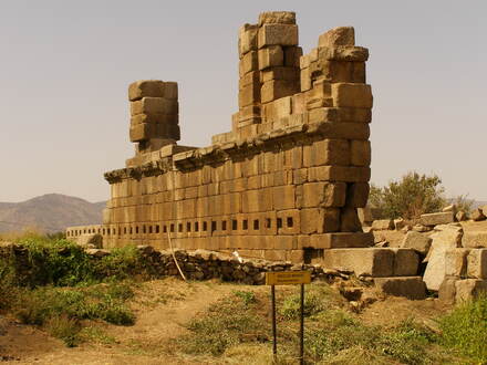 Council House, Alabanda