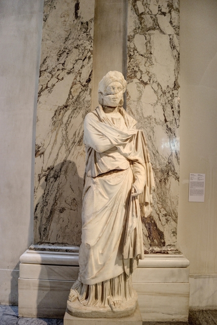 Statue of Antia Julia Polla