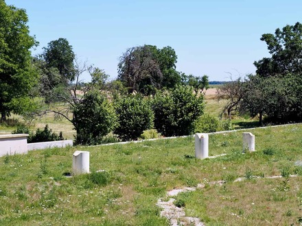 Grand, Temple of Apollo Grannus, Propylees