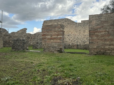 Domus