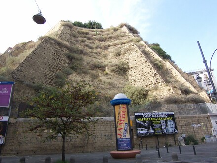Palaepolis walls