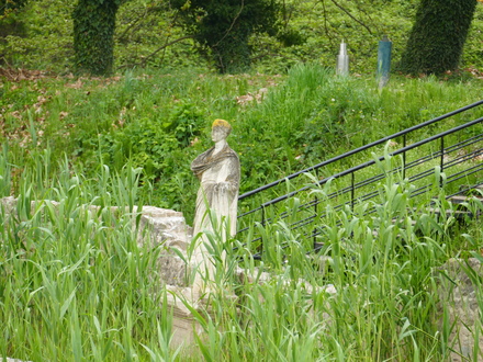 Temple of Isis, Dion