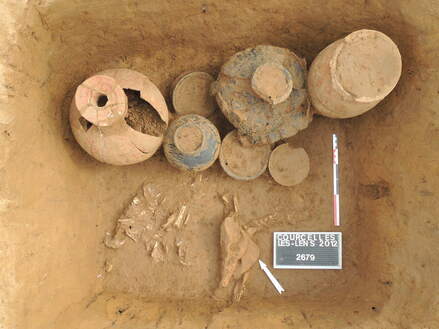 Tombe fin de la période augustéenne-Tibère (5-1 av. J.-C. - 40-45 ap. J.-C.)