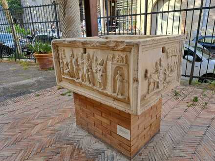 Marble relief base, Salerno