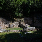 Buthrotum, Foundations of the agora