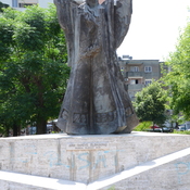 Elbasan,  Modern statue